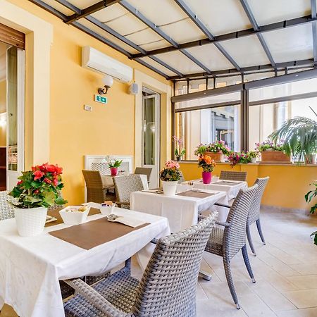 Hotel Cellini Rome Buitenkant foto