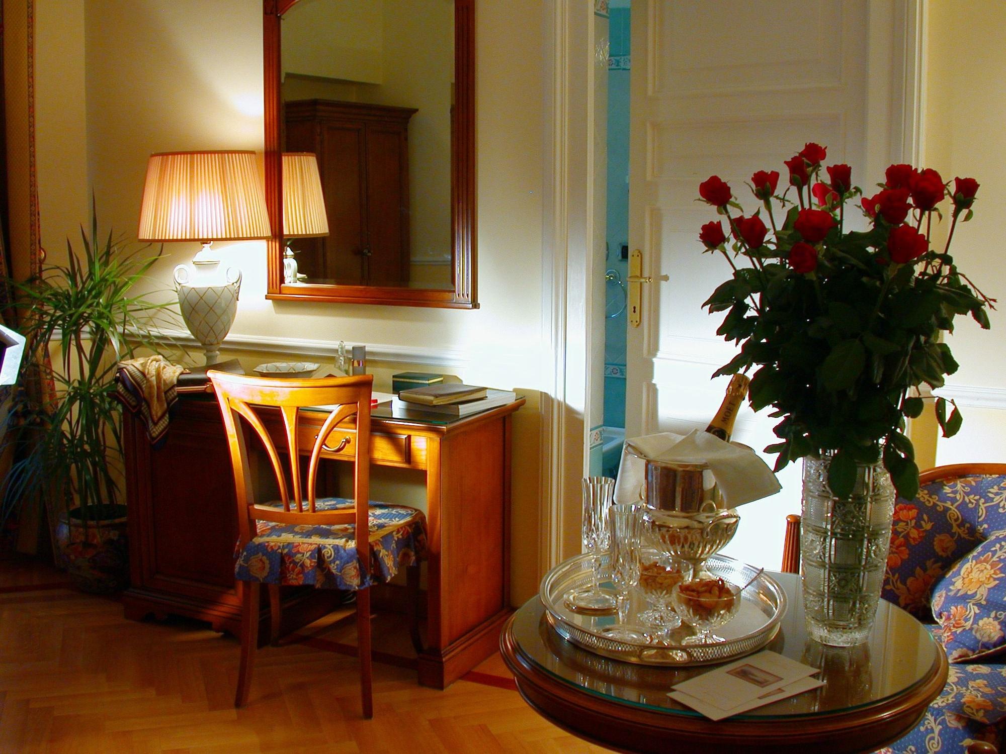 Hotel Cellini Rome Buitenkant foto